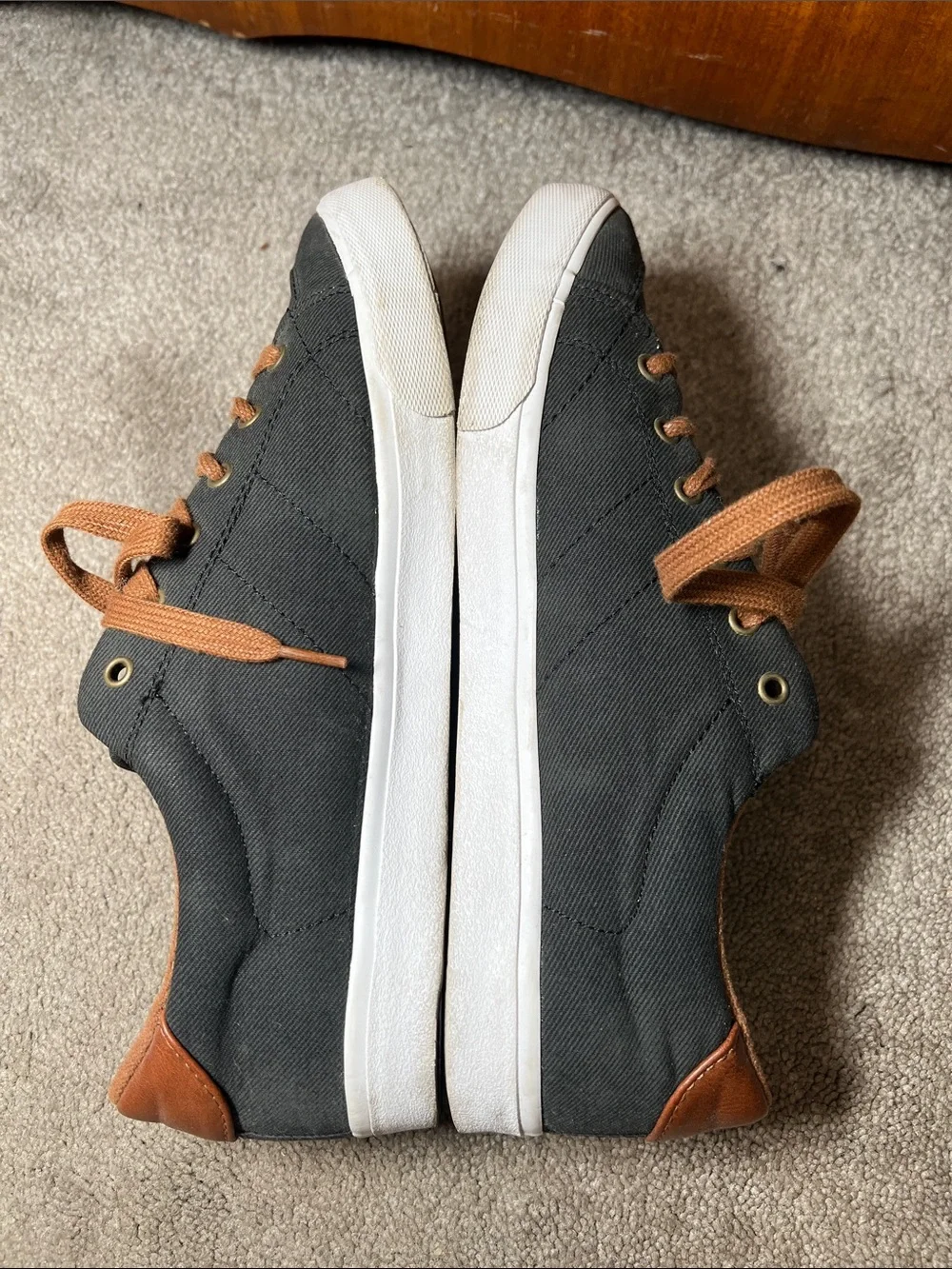 Kustom Mens Travelite Sneakers Shoes Low Top Lace Up size 10